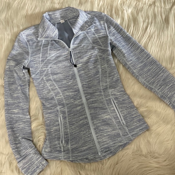 lululemon athletica Jackets & Blazers - EUC Lululemon Define Jacket Luxtreme